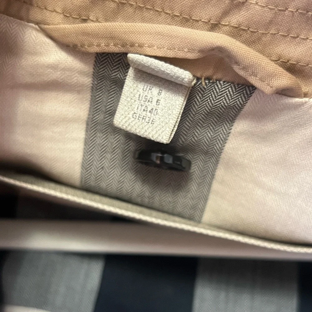 Burberry Tan Double-Breasted Trench Coat with Iconic Check Lining - Picture 15 of 16